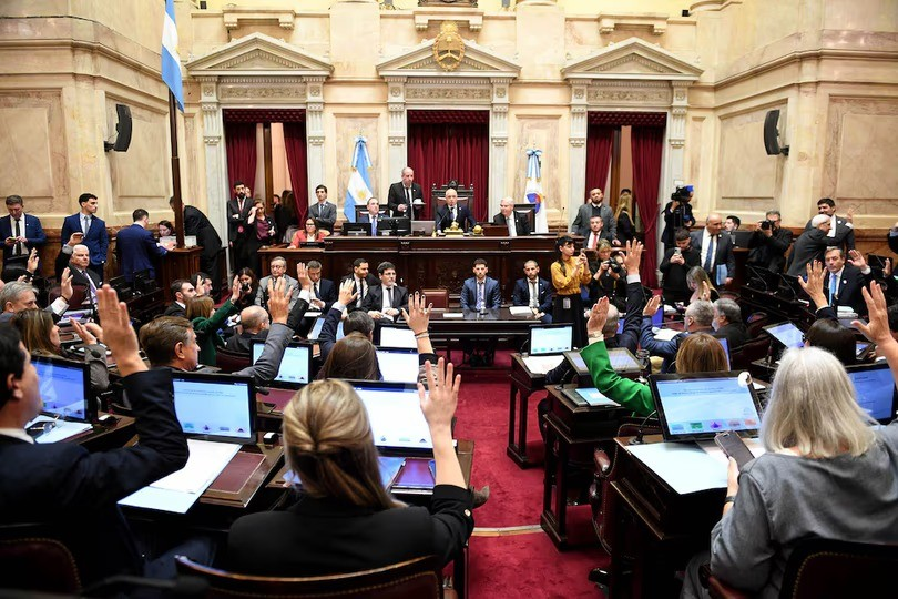 El Senado dio media sanción a la ley de propiedad privada y excluyó los cambios a la Ley del Fuego