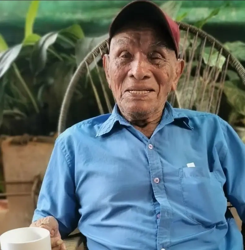 Tiene 119 años y desafía la lógica de la longevidad con un desayuno tradicional