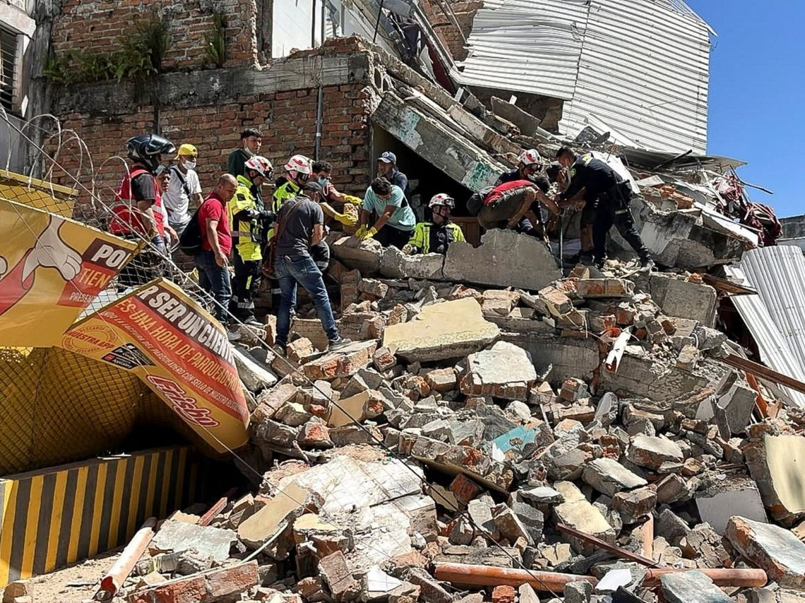 Colombia: sube a 240 la cifra de muertos por el terremoto y hay 1.300 heridos