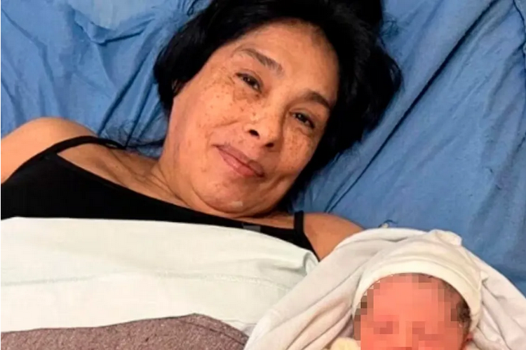 Fue madre por primera vez a los 62 años y rompió un récord en la Argentina