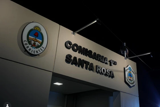 SANTA ROSA: VIOLENTO ENFRENTAMIENTO ENTRE HERMANOS EN BARRIO LLAMARADA — USARON UN MACHETE