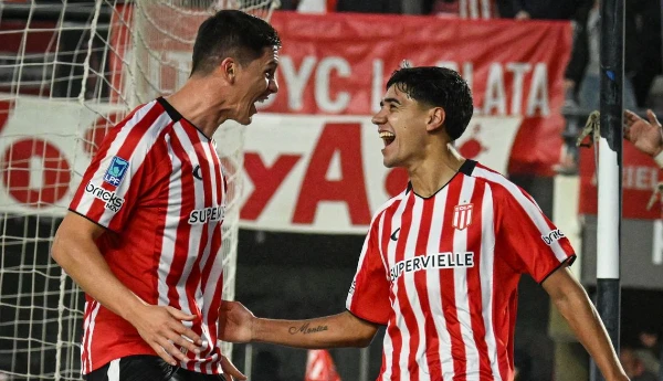 Estudiantes fue una fiesta: goleó a Gimnasia y se quedó con el clásico platense