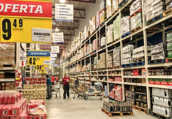 La inflación mayorista fue de 0,8% en julio y acumuló 31,1% en doce meses