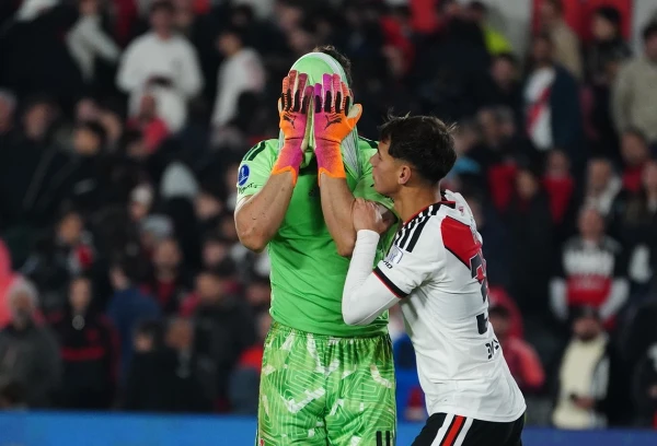 River fue eliminado de la Sudamericana en una infartarte definición por penales