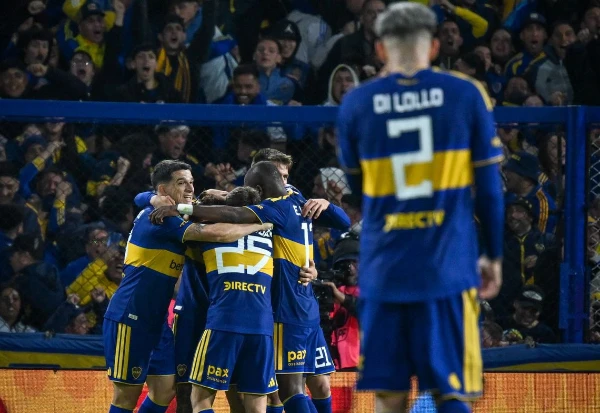 Boca volvió a La Bombonera con un triunfo agónico ante Lanús