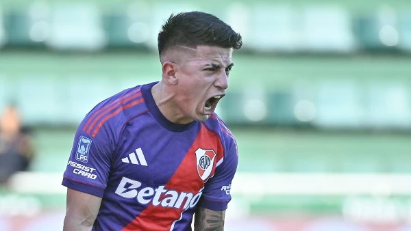 River marcó la diferencia y le ganó a Banfield 3 a 2 en el debut de Ponzio como DT interino
