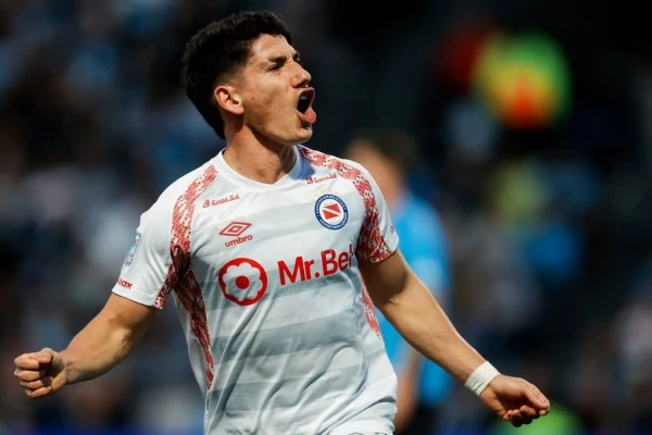 River estaría cerca de cerrar a un nuevo defensor