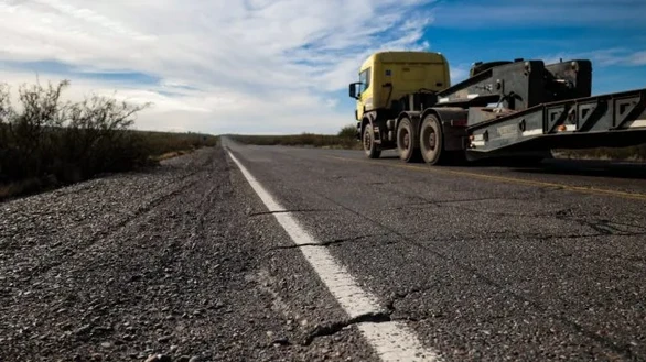 El Gobierno impulsará un proyecto para privatizar rutas con exenciones impositivas