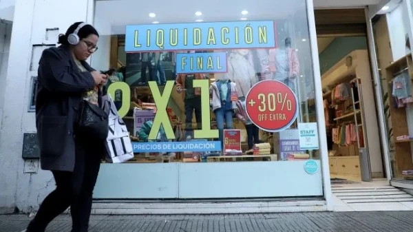 Las ventas minoristas pyme cayeron 0,2% interanual en agosto y acumulan baja de 2,4% en lo que va del año