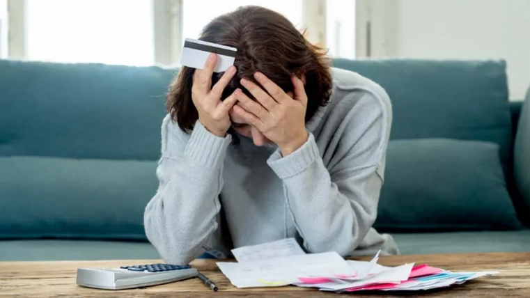 El 60% de los hogares tiene deudas y crece el nivel de morosidad