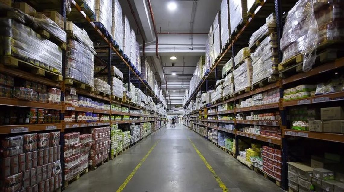 El consumo masivo se hundió en marzo y sufrió el mayor retroceso en 14 meses