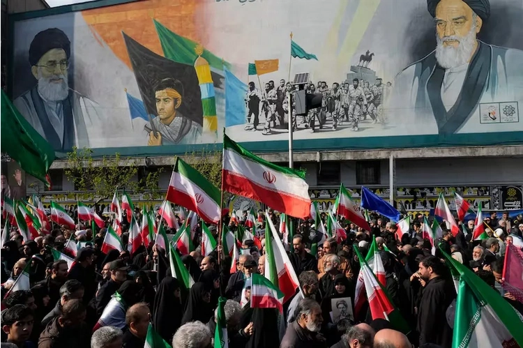 Irán amenaza con dejar sin petróleo a EEUU y sus aliados por años.