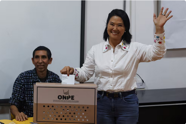 Keiko Fujimori obtuvo el 50,13% de los votos, frente al 49,86% del candidato de izquierda Roberto Sánchez. Foto: REUTERS