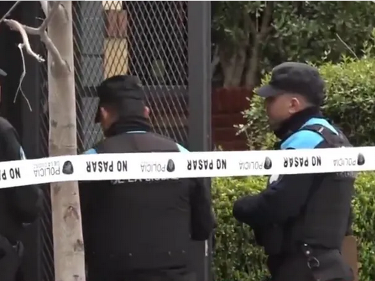 Personal de la Policía de la Ciudad y el SAME llegaron rápidamente al lugar Personal de la Policía de la Ciudad y el SAME llegaron rápidamente al lugar