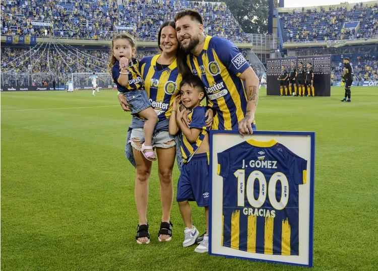 Gómez durante su paso por Rosario Central.